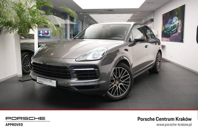 Quarzite grey metallic Używany 2020 Porsche Cayenne SUV | 288 000 zł (Uczciwa cena) - Obraz 1/4