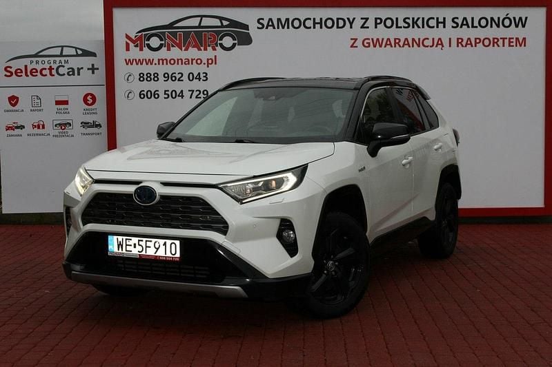 Biały (metalik, perła) Używany 2021 Toyota RAV4 Hybrid SUV | 119 900 zł (Uczciwa cena) - Obraz 1/4