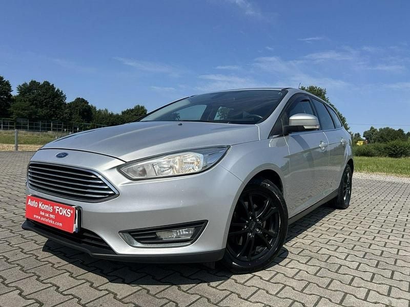 Srebrny Używany 2016 Ford Focus Kombi | 21 900 zł (Uczciwa cena) - Obraz 1/4