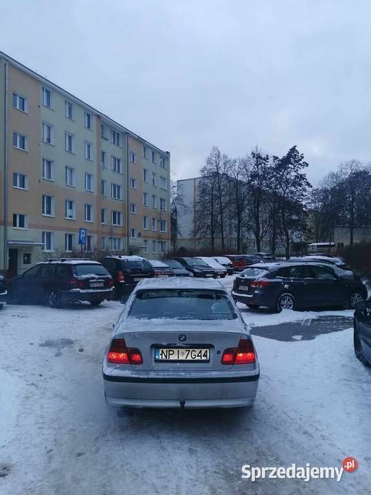 Używany BMW 318 2003 Srebrny Sedan/Limuzyna