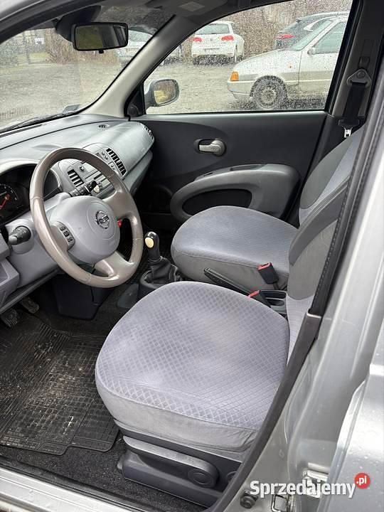 Używany Nissan Micra 2003 Srebrny Hatchback