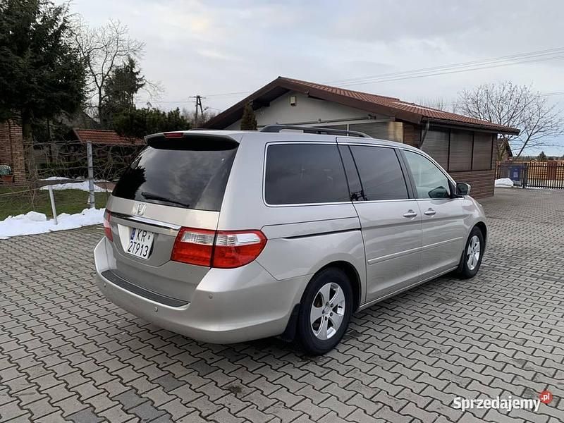 Używany Honda Odyssey Touring 2005 Minivan