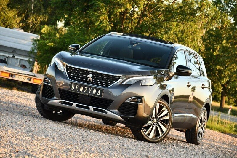Używany Peugeot 5008 130 KM (95 kW) 2019 Szary (metalik, perła) Minivan