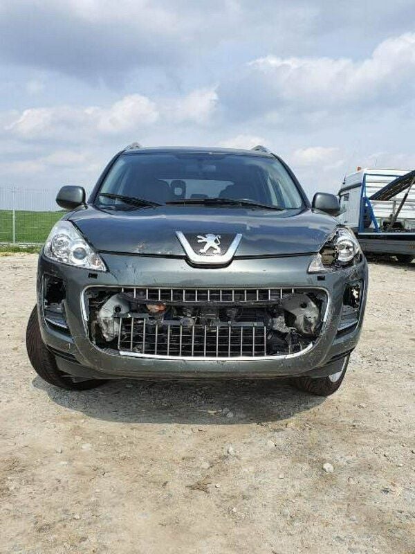 Używany Peugeot 4007 156 KM (114 kW) 2009 Szary SUV