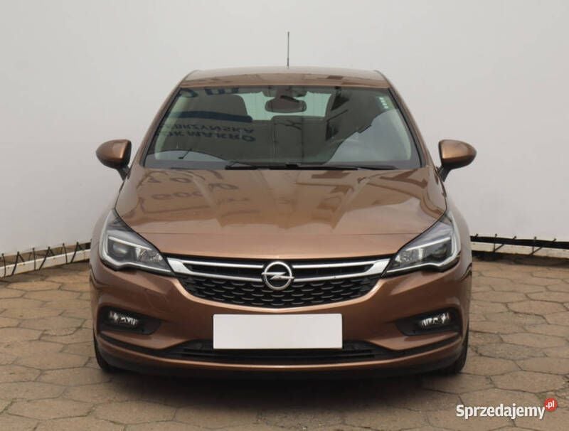 Brązowy Używany 2017 Opel Astra Hatchback | 39 999 zł (Uczciwa cena) - Obraz 1/4