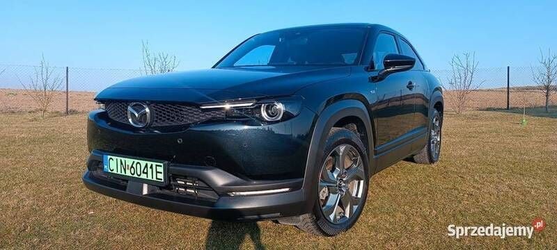 Czarny Używany 2024 Mazda MX30 Exclusive-Line SUV | 94 900 zł - Obraz 1/4