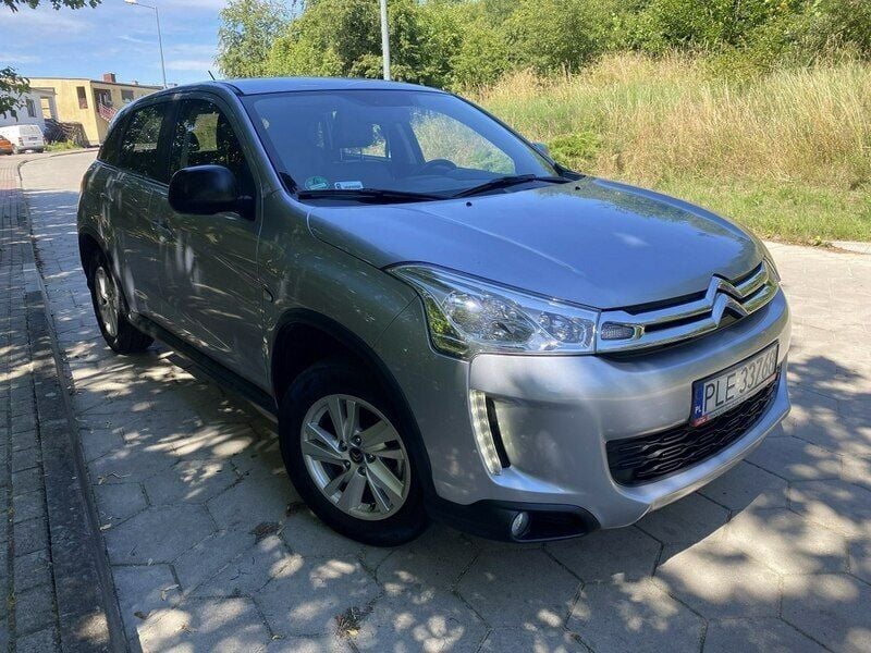 Używany Citroën C4 Aircross 114 KM (83 kW) 2013 Srebrny SUV