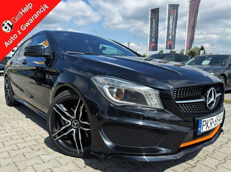 Czarny (metalik) Używany 2016 Mercedes CLA220 Sedan/Limuzyna | 79 900 zł - Obraz 1/4