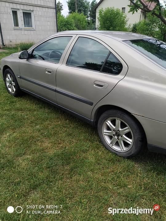 Używany Volvo S60 2003 Beżowy Sedan/Limuzyna