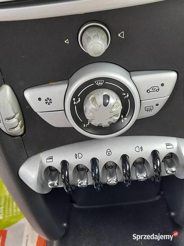 Używany Mini Cooper 120 KM (88 kW) 2007 Hatchback