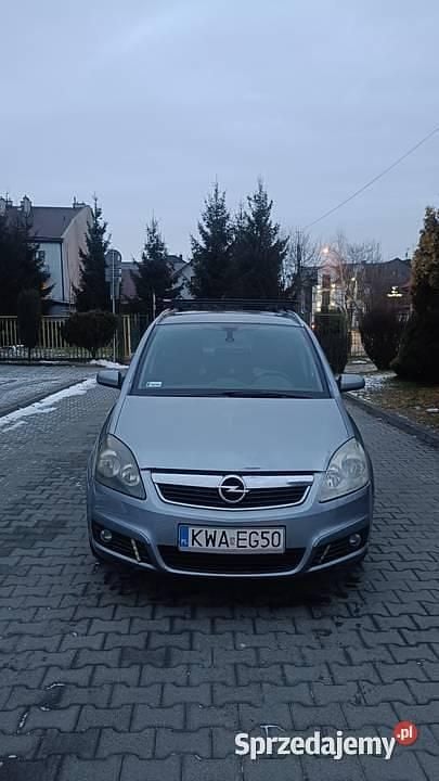 Używany 2006 Opel Zafira Minivan | 4500 zł (Dobra cena) - Obraz 1/4
