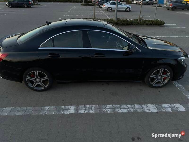 Używany Mercedes CLA250 2014 Sedan/Limuzyna