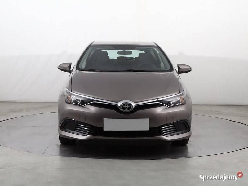 Szary Używany 2015 Toyota Auris Hatchback | 42 999 zł (Dość drogi) - Obraz 1/4