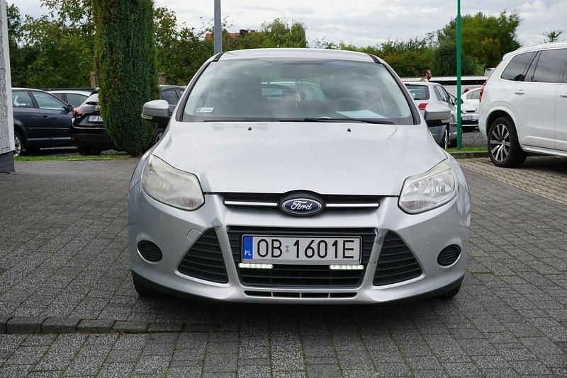 Srebrny (metalik) Używany 2012 Ford Focus Kombi | 17 900 zł (Dość drogi) - Obraz 1/2