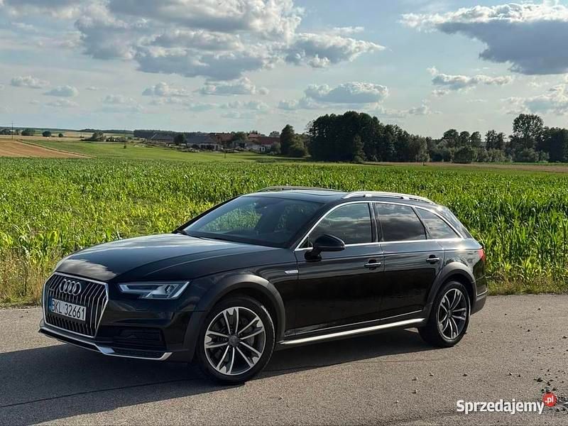 Czarny Używany 2017 Audi A4 Kombi | 89 900 zł (Drogi) - Obraz 1/4