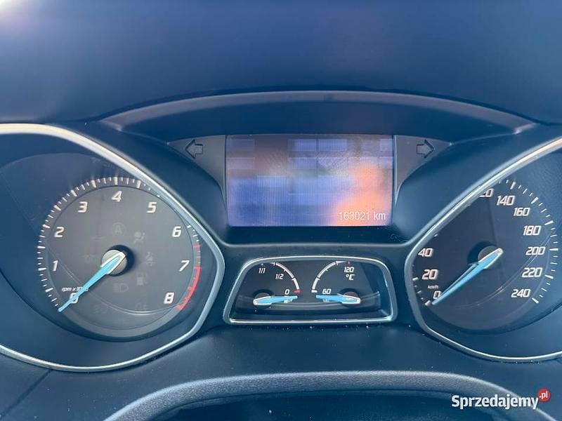 Używany Ford Focus 2011 Czerwony Kombi