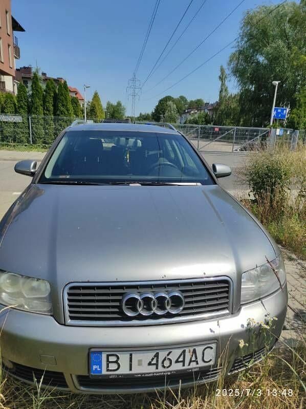 Szary Używany 2003 Audi A4 Kombi | 11 000 zł - Obraz 1/4