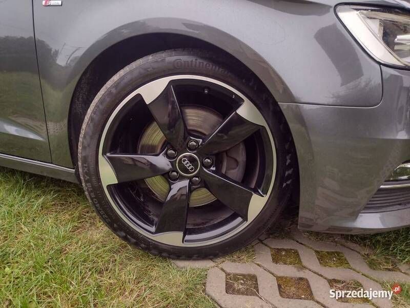 Szary Używany 2016 Audi A3 S-Line Hatchback | 62 500 zł (Uczciwa cena) - Obraz 1/4