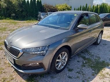 Szary Używany 2021 Skoda Scala Ambition Hatchback | 40 600 zł (Dobra cena) - Obraz 1/4