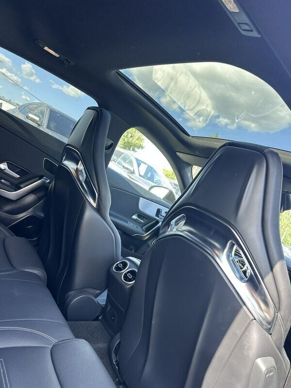 Używany Mercedes CLA45 AMG AMG 421 KM (309 kW) 2021 Szary (metalik) Kombi