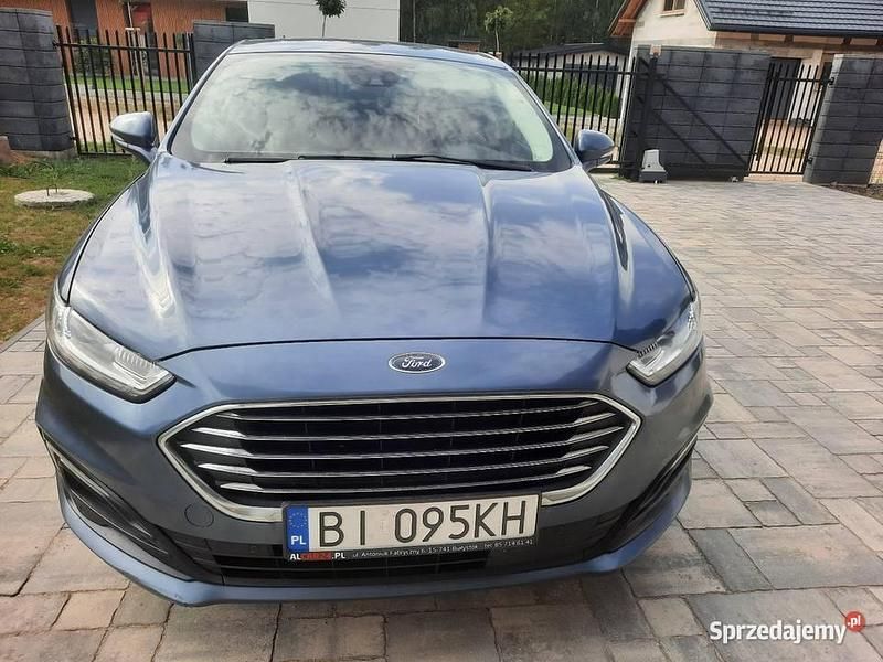 Niebieski Używany 2020 Ford Mondeo Hatchback | 59 800 zł (Uczciwa cena) - Obraz 1/4