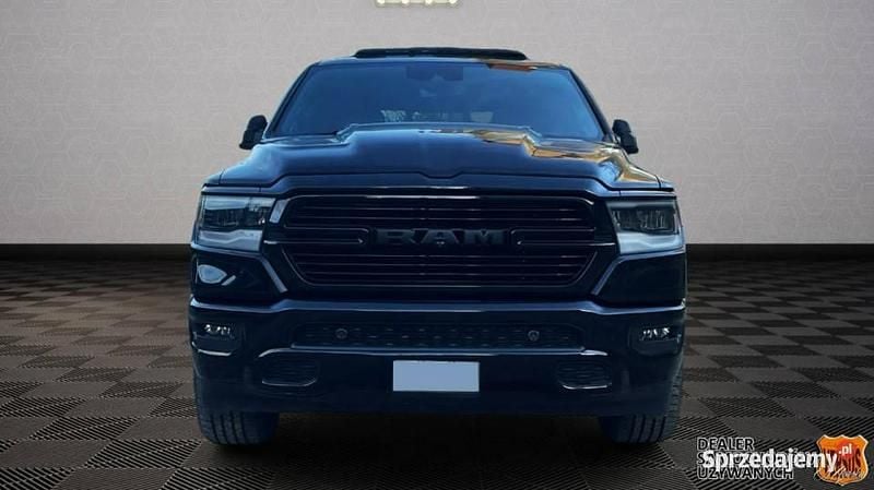 Czarny Używany 2021 Dodge Ram Pickup | 200 000 zł - Obraz 1/4