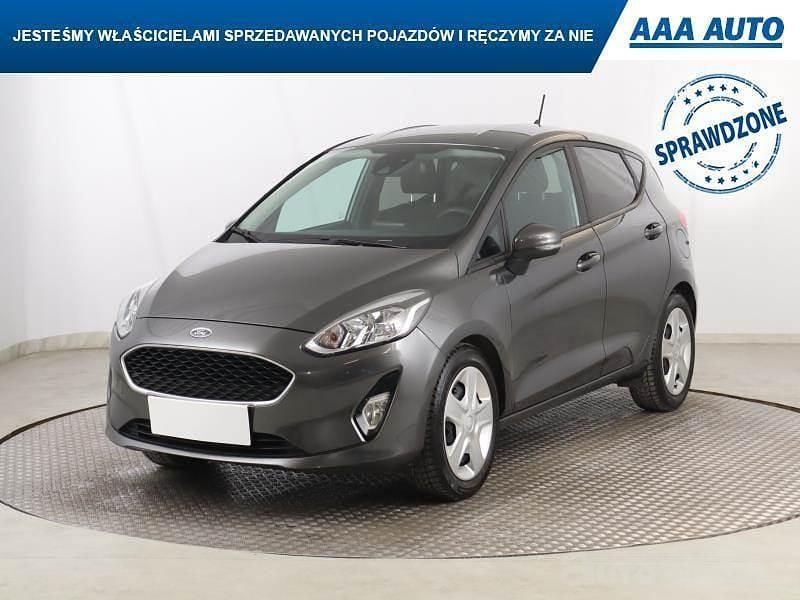 Używany Ford Fiesta 2020 Szary Hatchback