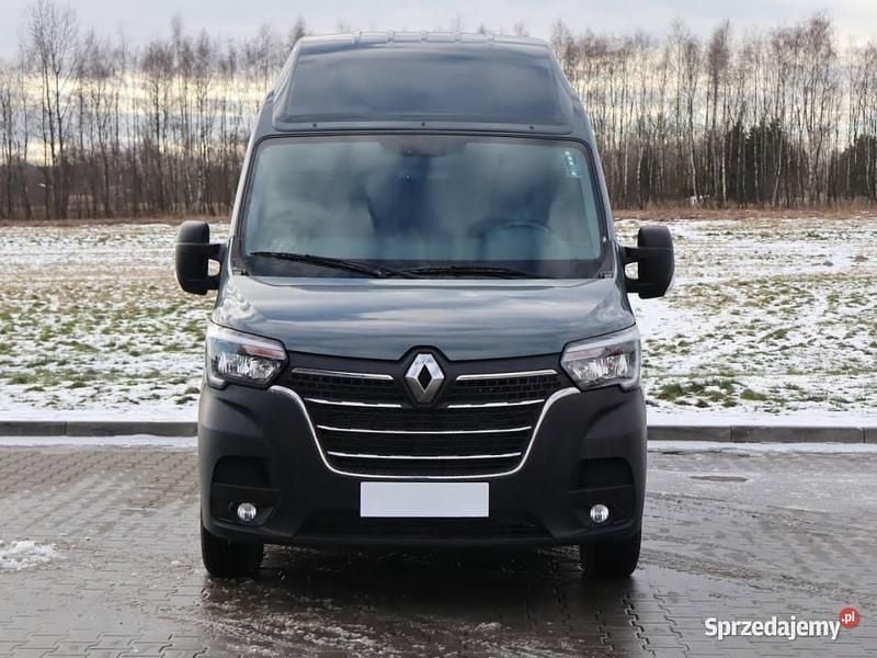 Szary Używany 2022 Renault Master Minivan | 89 999 zł (Super Cena) - Obraz 1/4