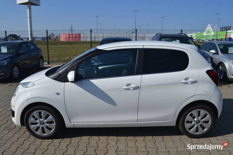 Używany Citroën C1 2015 Granatowy Hatchback