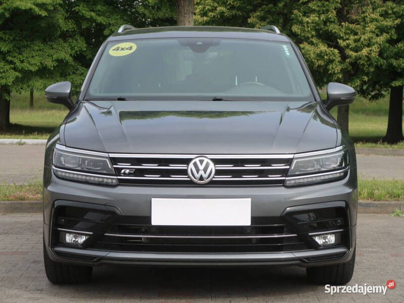 Szary Używany 2020 VW Tiguan SUV | 119 999 zł - Obraz 1/4