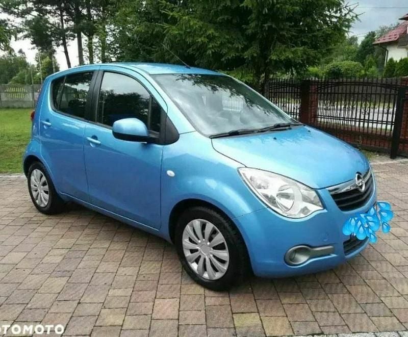 Używany Opel Agila Enjoy 65 KM (47 kW) 2009 Niebieski Hatchback