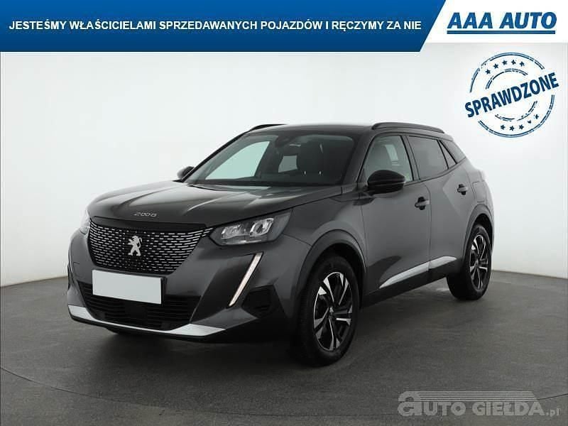 Używany Peugeot 2008 2022 Szary SUV