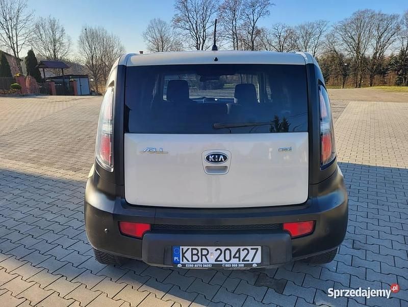 Używany Kia Soul 2010 Inny kolor SUV