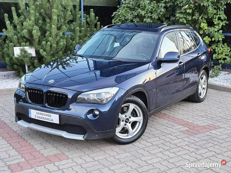 Niebieski ciemny (metalik) Używany 2009 BMW X1 SUV | 33 999 zł (Dość drogi) - Obraz 1/3
