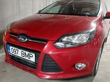 Używany Ford Focus 105 KM (77 kW) 2014 Czerwony Kombi