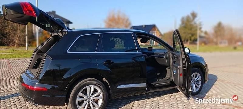 Używany 2018 Audi Q7 SUV | 198 000 zł - Obraz 1/4