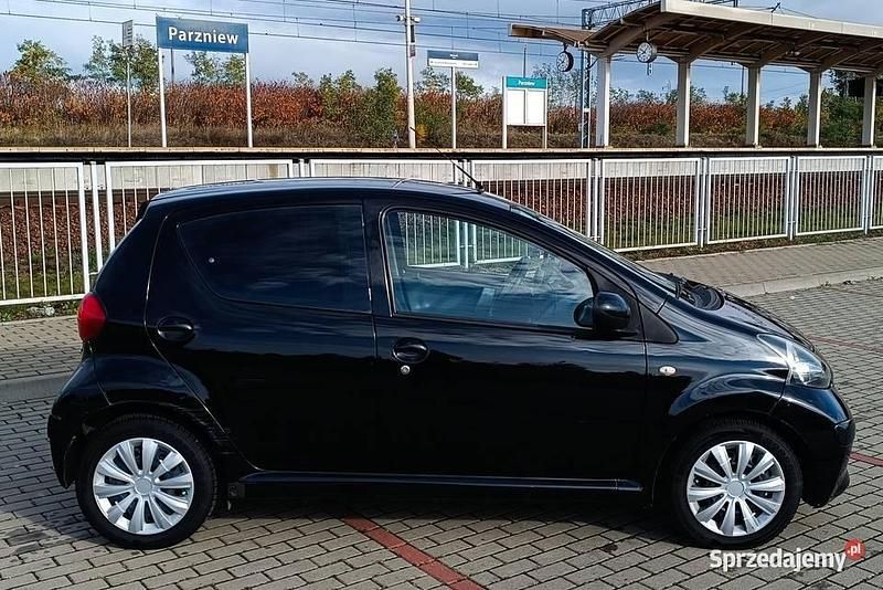 Używany 2006 Toyota Aygo Hatchback | 7500 zł (Uczciwa cena) - Obraz 1/4