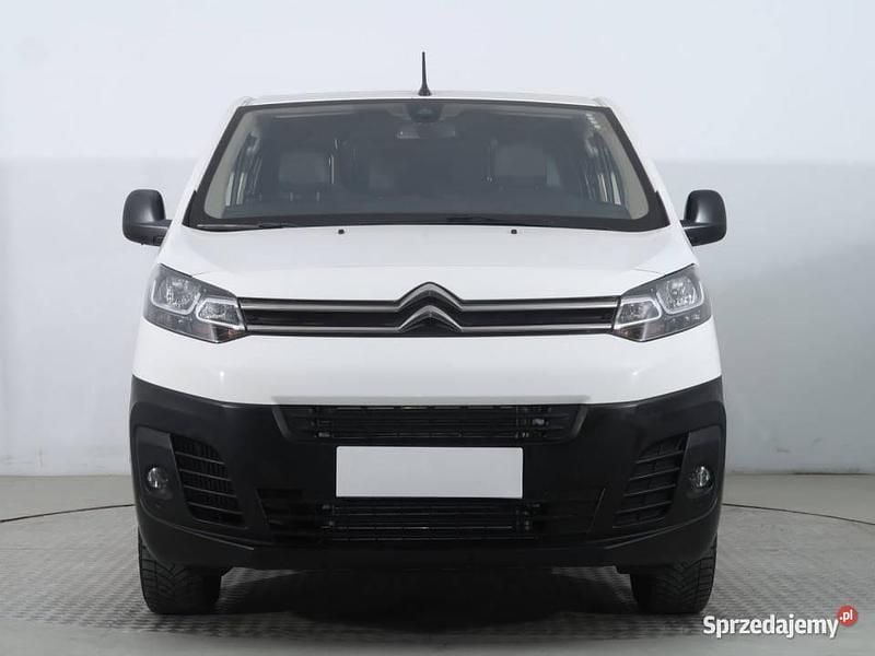 Biały Używany 2018 Citroën Jumpy Minivan | 44 999 zł (Super Cena) - Obraz 1/4