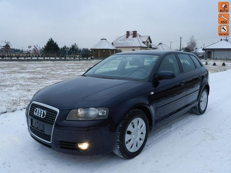 Niebieski ciemny (metalik, perła) Używany 2006 Audi A3 Hatchback | 28 900 zł - Obraz 1/1