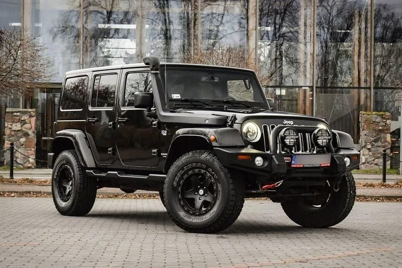 Używany Jeep Wrangler 284 KM (208 kW) 2016 Czarny SUV