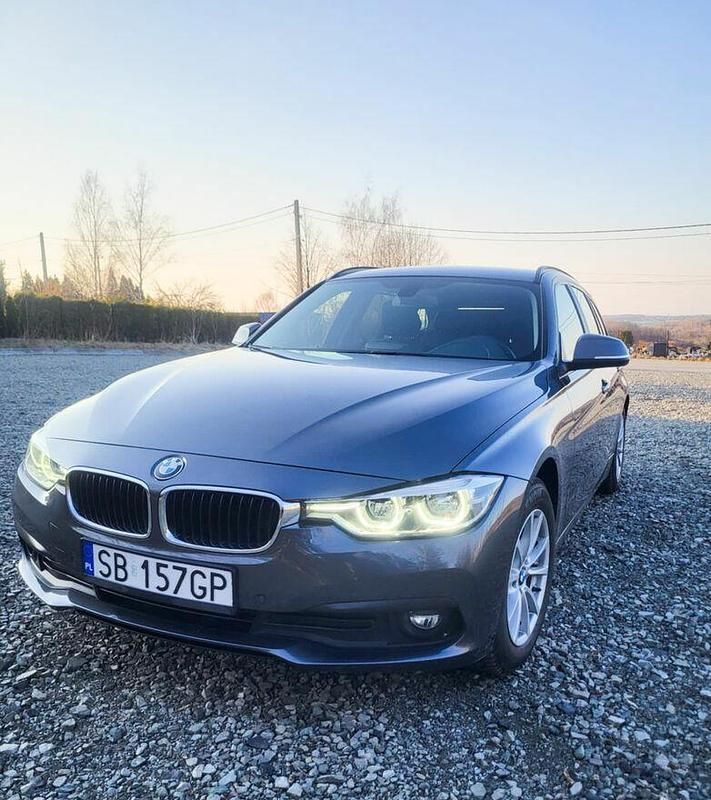 Inny kolor Używany 2019 BMW 316 Advantage Kombi | 52 900 zł - Obraz 1/4
