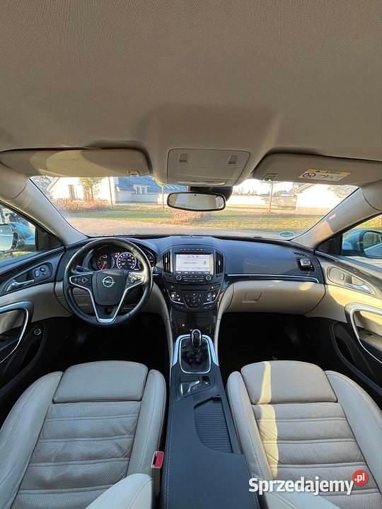 Szary Używany 2015 Opel Insignia Kombi | 35 500 zł (Uczciwa cena) - Obraz 1/4