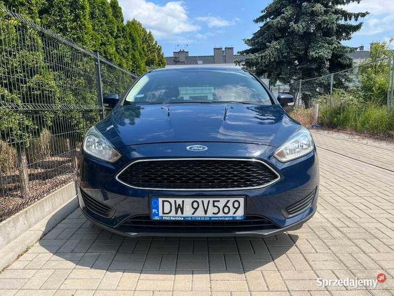 Niebieski Używany 2015 Ford Focus Sedan/Limuzyna | 39 900 zł - Obraz 1/4