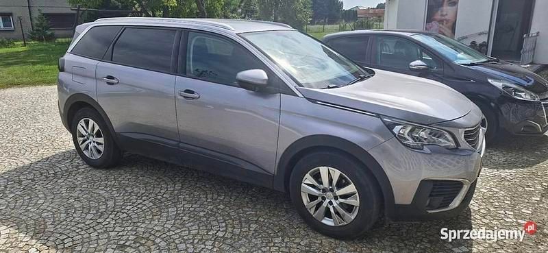 Używany Peugeot 5008 2018 Niebieski SUV