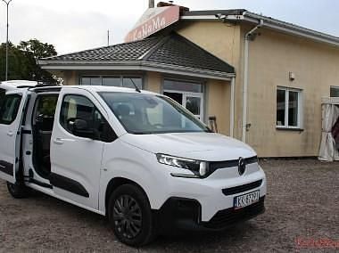 Inny kolor Używany 2024 Citroën Berlingo Minivan | 79 581 zł (Drogi) - Obraz 1/4