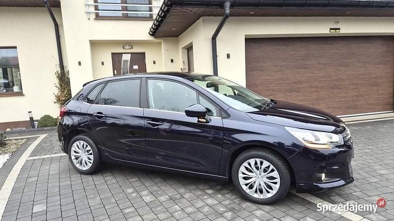 Używany 2017 Citroën C4 Hatchback | 27 800 zł (Super Cena) - Obraz 1/4