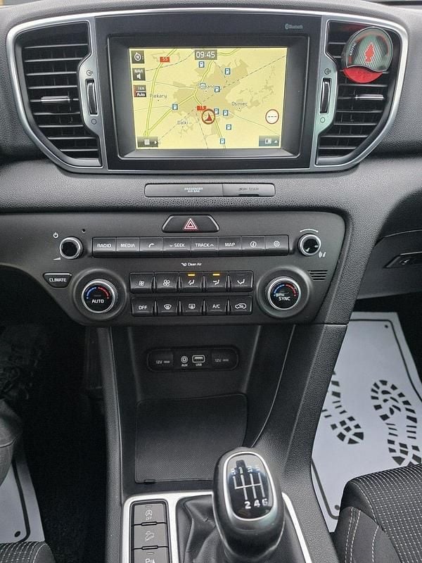 Używany Kia Sportage 135 KM (99 kW) 2016 Biały SUV