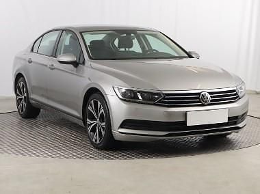 Srebrny Używany 2016 VW Passat Sedan/Limuzyna | 54 999 zł (Uczciwa cena) - Obraz 1/4