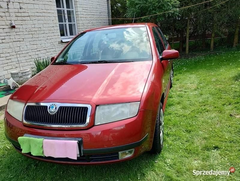 Używany Skoda Fabia 2003 Czerwony Hatchback