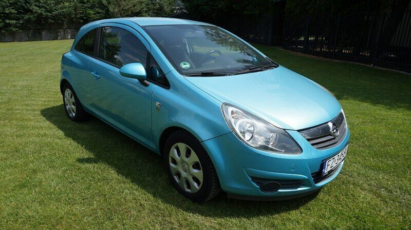 Używany Opel Corsa 100 KM (73 kW) 2010 Niebieski Hatchback